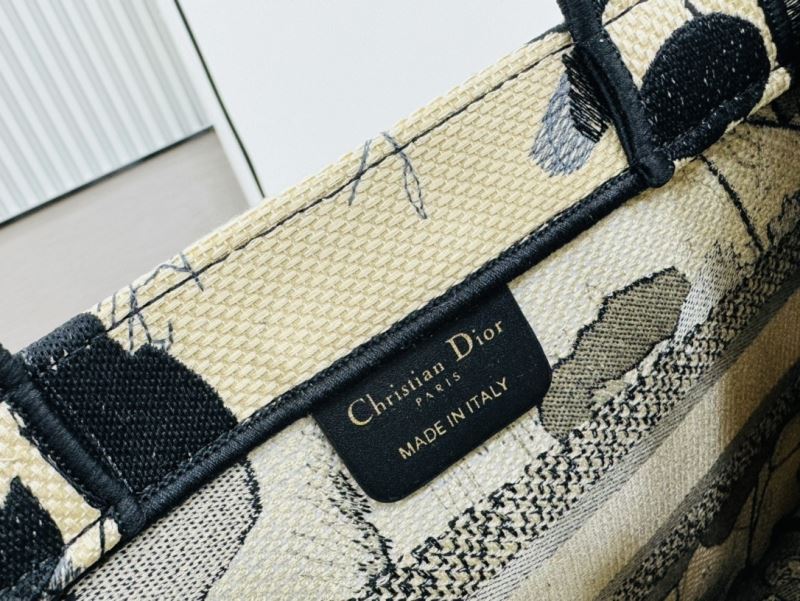 Christian Dior Shopping Bags